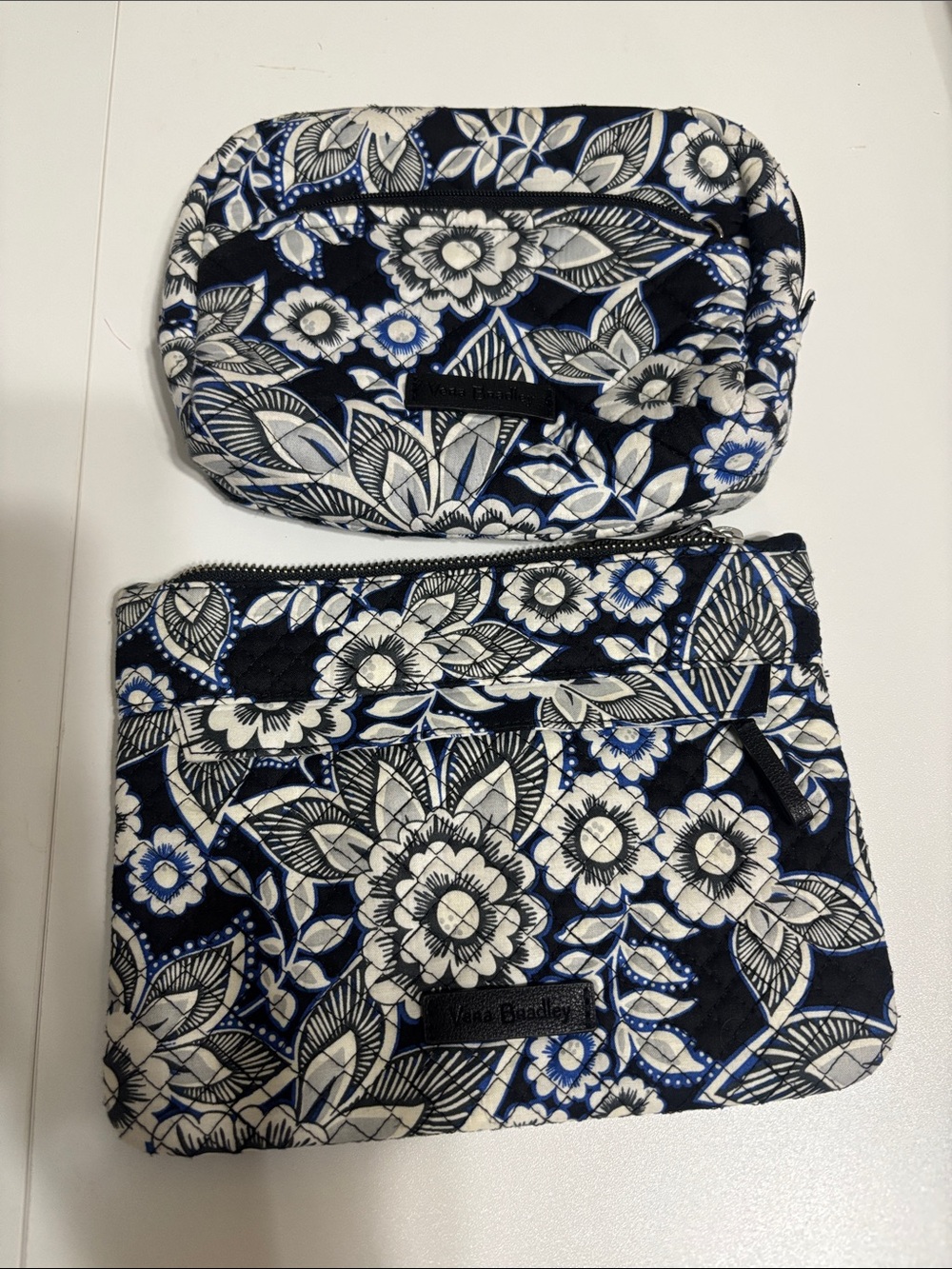 Vera Bradley Snow Lotus  Floral  Cosmetic Case & Crossbody(missing straps)